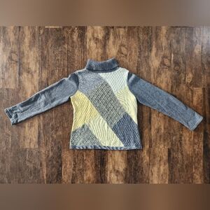 Crazy Horse Gray and Yellow Turtleneck Sweater Medium